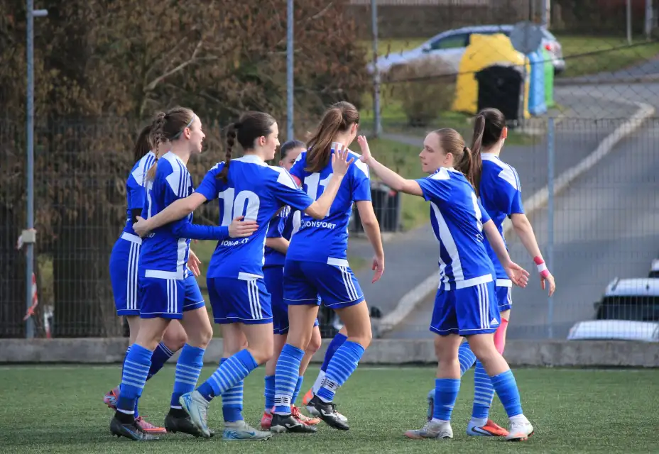 Jarní triumf žen a první body Benfiky!