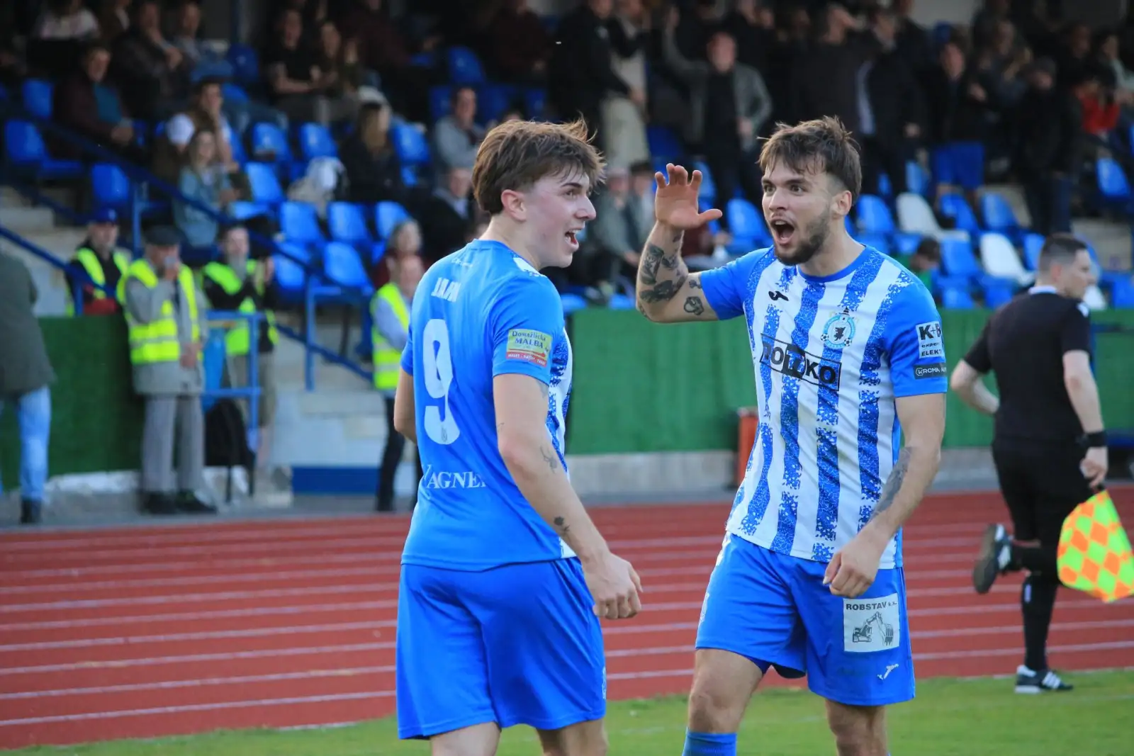 Důležitá otočka s Pískem!